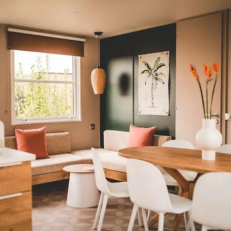 Mobil Avec Terrasse - 3 Chambres, Cuisine Equipee - Api-1-52-1179 *