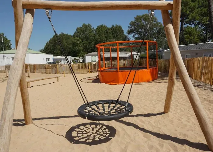 Mobil Avec Terrasse - 3 Chambres, Cuisine Equipee - Api-1-52-1179 Parque de Campismo *