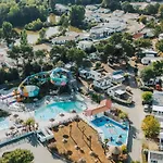 Mobil Avec Terrasse - 3 Chambres, Cuisine Equipee - Api-1-52-1179 *