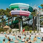 Mobil Avec Terrasse - 3 Chambres, Cuisine Equipee - Api-1-52-1179