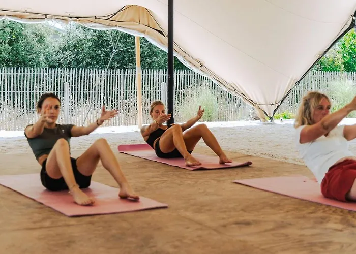 Mobil Avec Terrasse - 3 Chambres, Cuisine équipée - Api-1-52-1179 Camping *